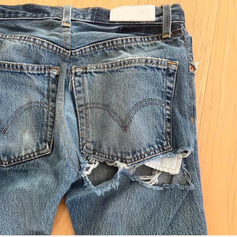 Re/done Levi’s Elsa Ass Rip 24 - Picture 2 of 3